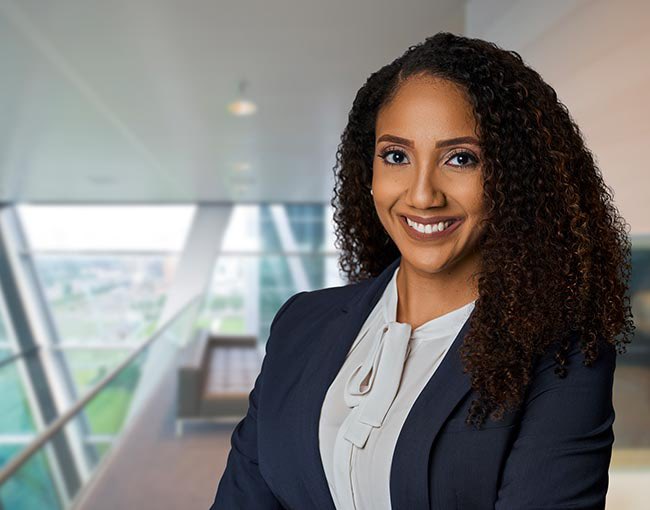 dodrummond's tweet photo. Excited for @SCOTXHistSocy VP @i_am_jazzy’s incredible CLO/GC panel on outside appellate counsel at this year’s Adv. Civ. App. Prac. course:
• @ContainerStore’s @TashaGrinnell
• @FrostBank’s CE Rhodes
• @MaryKay’s Julia Simon
#AppellateTwitter ⚖️
#InHouseTwitter 🏢
🧵/8 https://t.co/g7MGdc8tVn