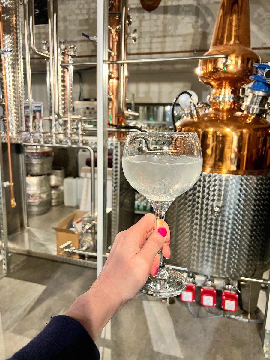 Huge thanks to Stoughton Grange who will now be sponsoring our Cool As Leicester Social Club event on Thursday and have offered to give a complimentary Stoughton Ryland Rhubarb Gin &amp; mixer to everyone attending.

Join us for bowling, pizza AND gin.

INFO➡️ eventbrite.com/e/cool-as-leic…