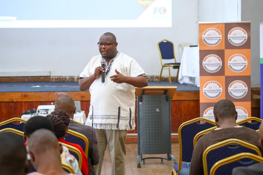 KasaraniPork's tweet photo. It was an informative session at the KPPCS members’ seminar on 19th Augusty 2023, where the society’s chairman Douglas Gichuki explained the vision of the organisation to enhance members’ welfare and production goals.@gichukiKdouglas  @KasaraniPork  @charlruto  @smachs_org https://t.co/WBfals968u