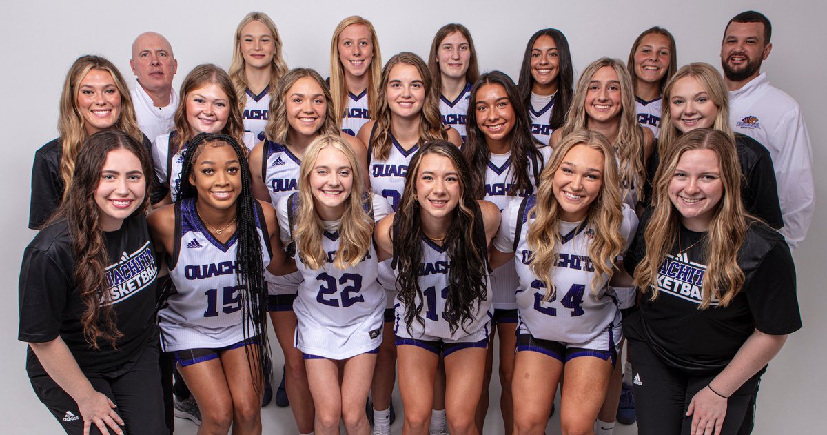 “If you want to go fast, go alone. If you want to go far, go together.” 🐯 🏀 #TMC 🏁