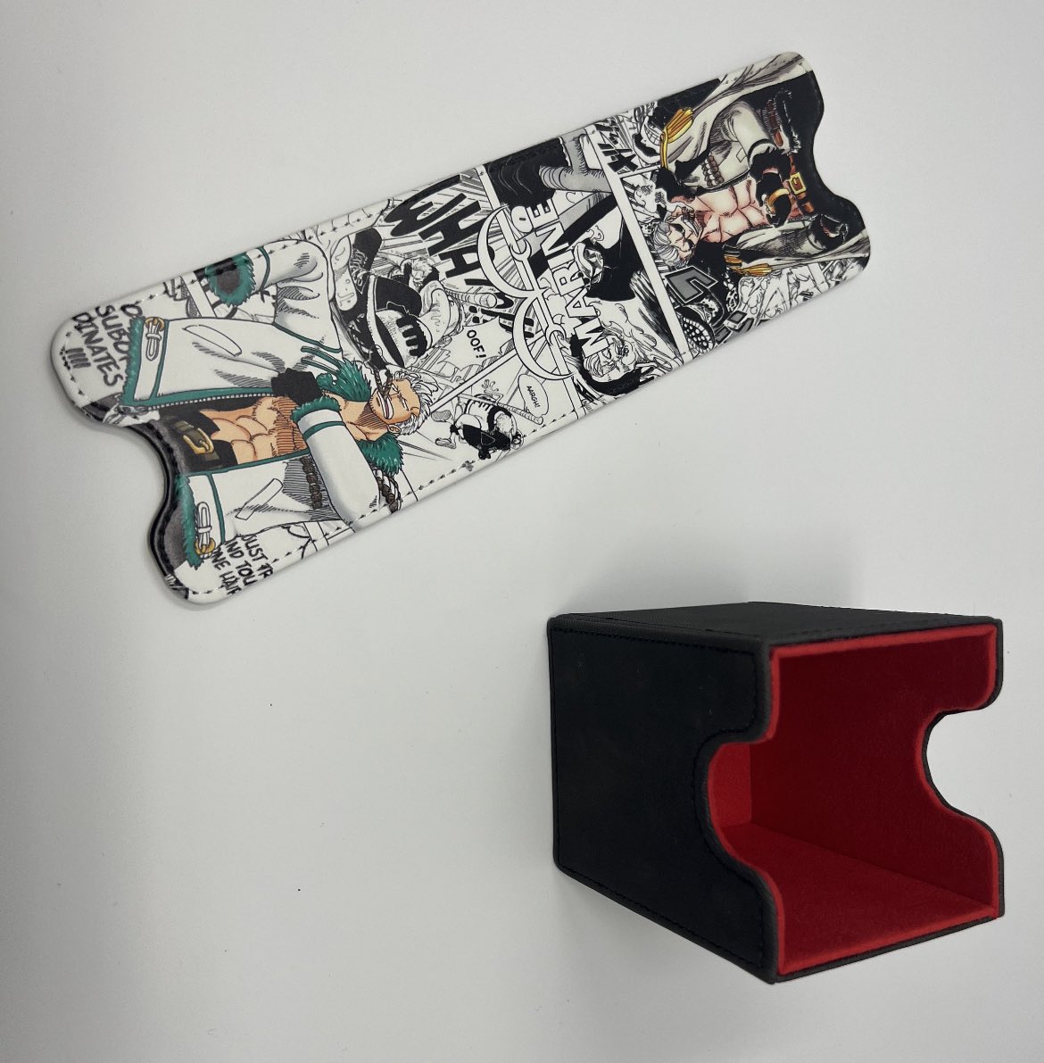 ReillyTCG's tweet photo. In celebration of our first free article on Dexter’s top 16 Smoker placement we will be holding a giveaway

GIVEAWAY PRIZES:
Both the Smoker Deck Box and the Smoker Mat pictured here

STEPS:
In the next 10 days
1. follow our twitter @ReillyTCG 
2. like and retweet this post
#tcg https://t.co/u4PBIfnWVF