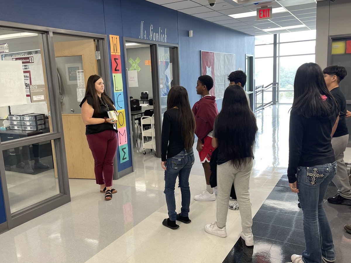 CanaanDreibrodt's tweet photo. Loved seeing the student’s excitement for learning already on display in the Math hall today! #todayincomal @MsGavlick @alia_kunkel https://t.co/DSYjaFgAaW