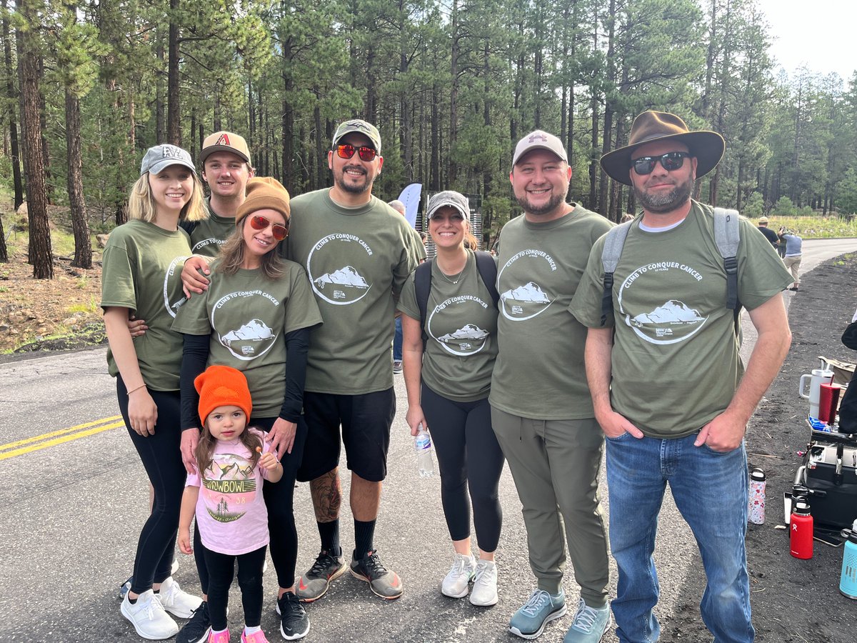 ¡Fuimos al evento Climb to Conquer Cancer de <a href="/AmericanCancer/">American Cancer Society</a> en Flagstaff este fin de semana! ¡Varios de nuestros empleados en Show Low y Phoenix se unieron este año, y asistieron un total de 27 empleados, amigos y familiares! ¡Ya estamos emocionados para el próximo año!