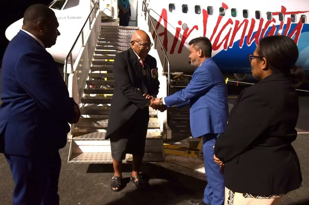 Fiji_MFAET's tweet photo. Prime Minister @slrabuka has arrived in the Republic of Vanuatu to attend the 22nd  Melanesian Spearhead Group (MSG) Leaders Summit that will be held on the 23rd and 24th of August. 🇫🇯🇻🇺 https://t.co/mb9H6Ijktj