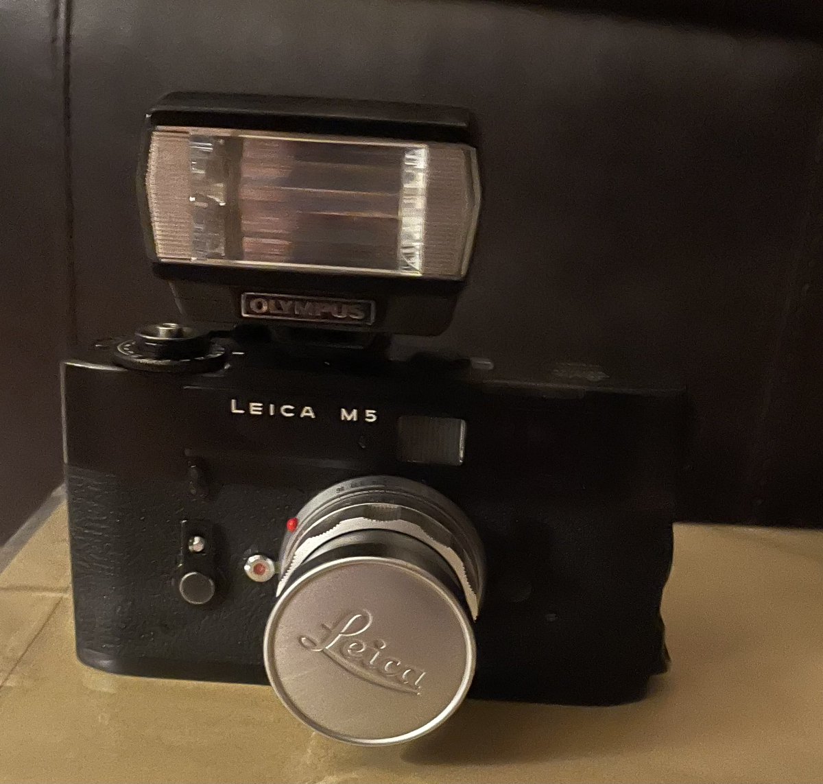 mushi206's tweet photo. Not used flash before 👍🏽
#analogue #film #kodak #colourplus
#LeicaM5 https://t.co/aTWOnsQooR