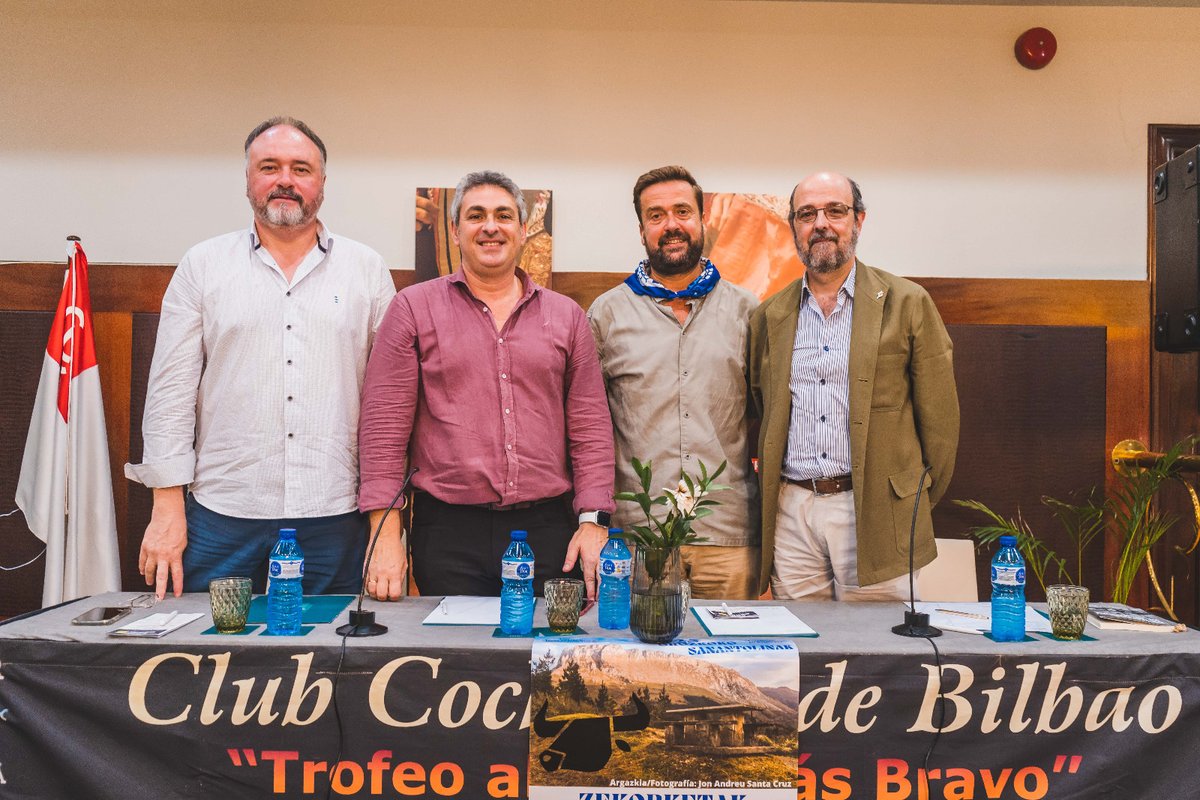 Segundo Coloquio del <a href="/ClubCocherito/">Club Cocherito</a> en Hotel Indautxu sobre la Corrida de Fuente Ymbro. Asier Dobarán, Álvaro Suso, Javier Abad presentados por Rafael Ferrer.