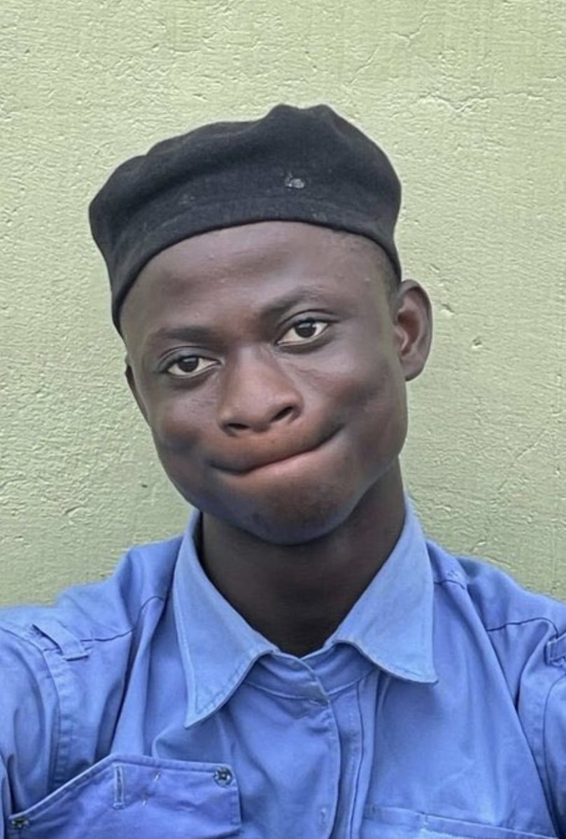 Phyna_Stan247's tweet photo. I love the way he held her hand and was taking her away 🤭🤭 ah! Cynthia pls concentrate oh 😂 i am only going to ship Ilebaye with 120million I can not be distracted oh 😂🤣 but if it happens who am I to hate beautiful tin? 🤭🤭😂 God pls help me🙏😂

#BBNaijaAllStars 
#BBNaija https://t.co/lSH3eekmBX