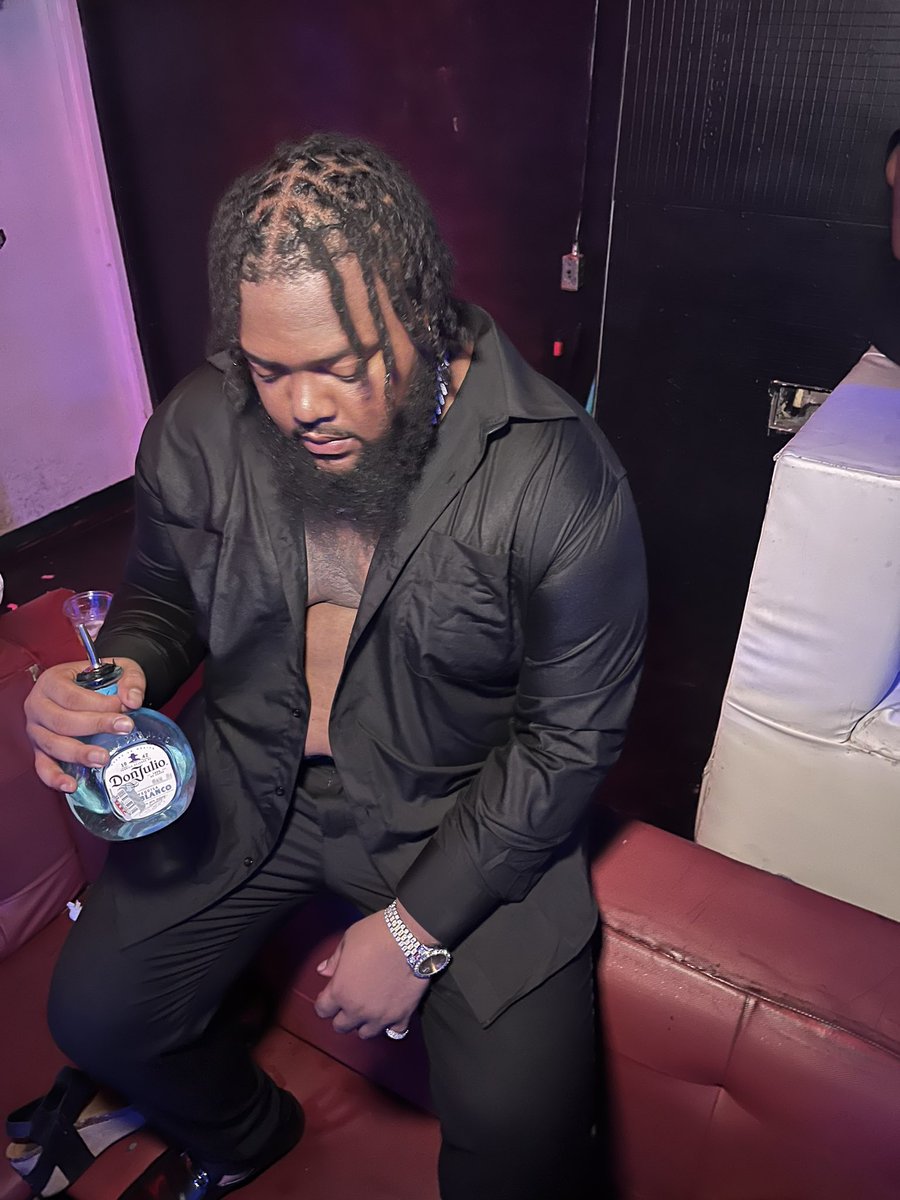 MackStylz's tweet photo. Houston we have a problem π¨βΌοΈ king of the Leoβs βοΈ #Houston #houstontx #spacenightclub #viral #explore #explorepage #fyp https://t.co/n1KEnYzKtc