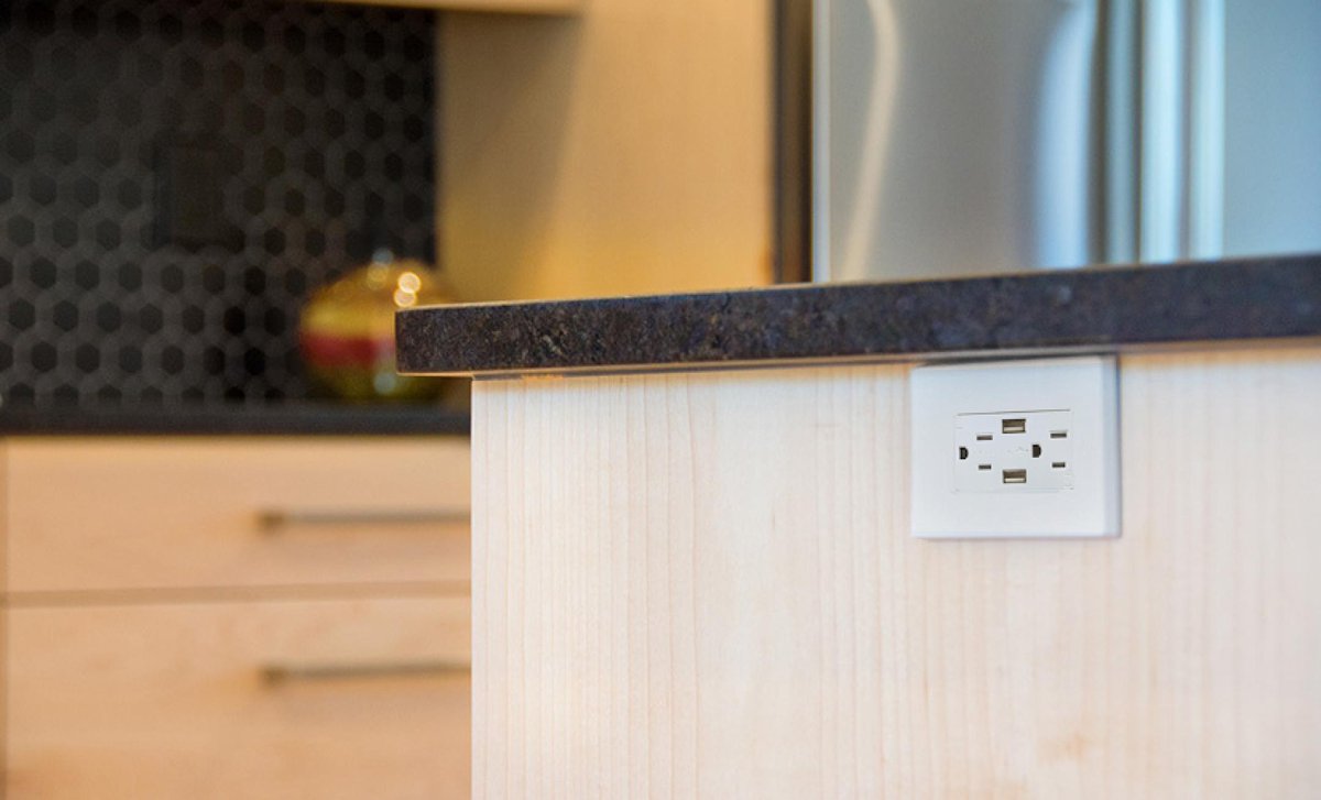 Seven Hills Electric tweet media