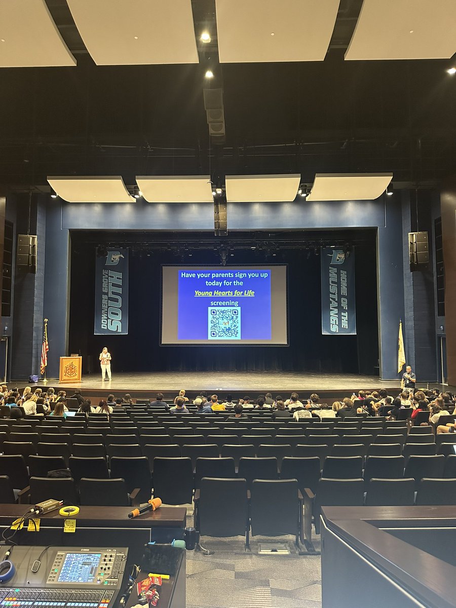 Young Hearts for Life presentation today for all PE, Health &amp; Driver Ed classes! Thank you Denise Arenz (program director) for coming to speak to all of our students today. We will be offering the cardiac screening program on September 12! #heart #yh4l #dgspride <a href="/YoungHearts4Lif/">Young Hearts for Life (YH4L)</a>