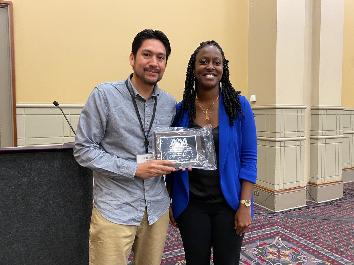 Global and Transnational Sociology (ASA) (@gats_asa) on Twitter photo Congratulations to <a href="/jdvasqueza/">Jorge Daniel Vásquez</a> , for winning the GATS best graduate student paper for "WEB Du Bois’s Global Sociology and the Anti-Racist Struggle for Democracy in Cuba, 1931-1941" in <a href="/DuBoisReview/">Du Bois Review</a>
bit.ly/47FiVr1 Congratulations to <a href="/jdvasqueza/">Jorge Daniel Vásquez</a> , for winning the GATS best graduate student paper for "WEB Du Bois’s Global Sociology and the Anti-Racist Struggle for Democracy in Cuba, 1931-1941" in <a href="/DuBoisReview/">Du Bois Review</a>
bit.ly/47FiVr1