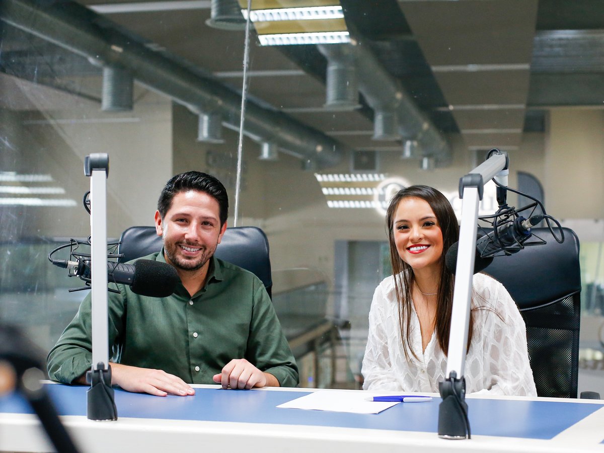 En entrevista con Odalis Gómez, para <a href="/PeriodicoQuequi/">Periodico Quequi</a>, le platiqué de mi trayectoria en el servicio público, la cual ha sido clave para hoy entender y trabajar por lo que el pueblo necesita. 

También le conté que ya tenemos listos 10 de los 11 comités municipales del