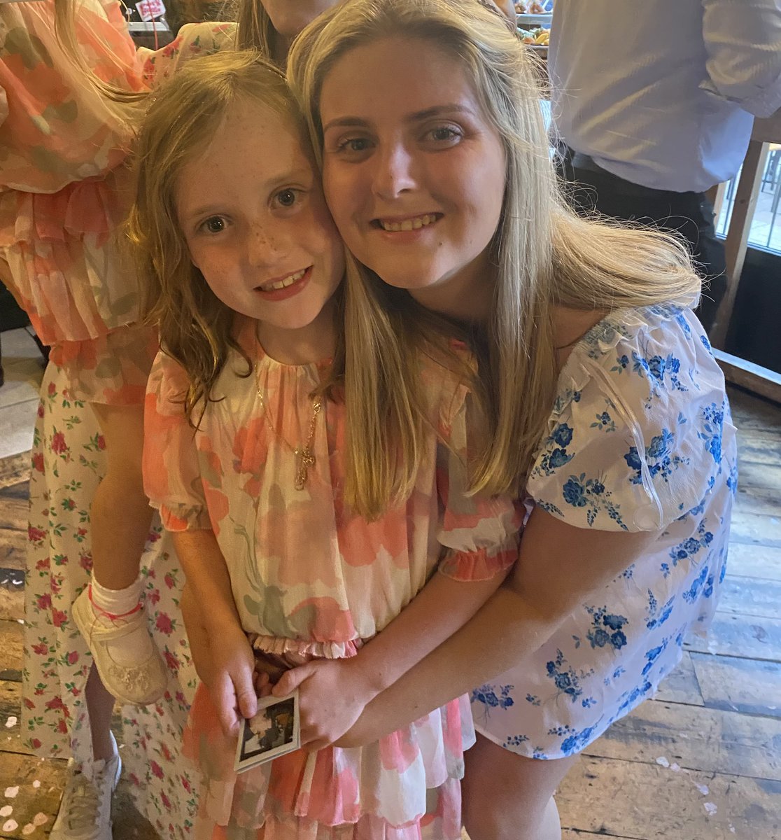 AlexRowlandx's tweet photo. Hardly see my niece Seraphina or it’s when it’s special occasions in the family… but when we are together it’s like we were never apart🥰💗 loved seeing her last week☺️ https://t.co/aMISw0kYVM