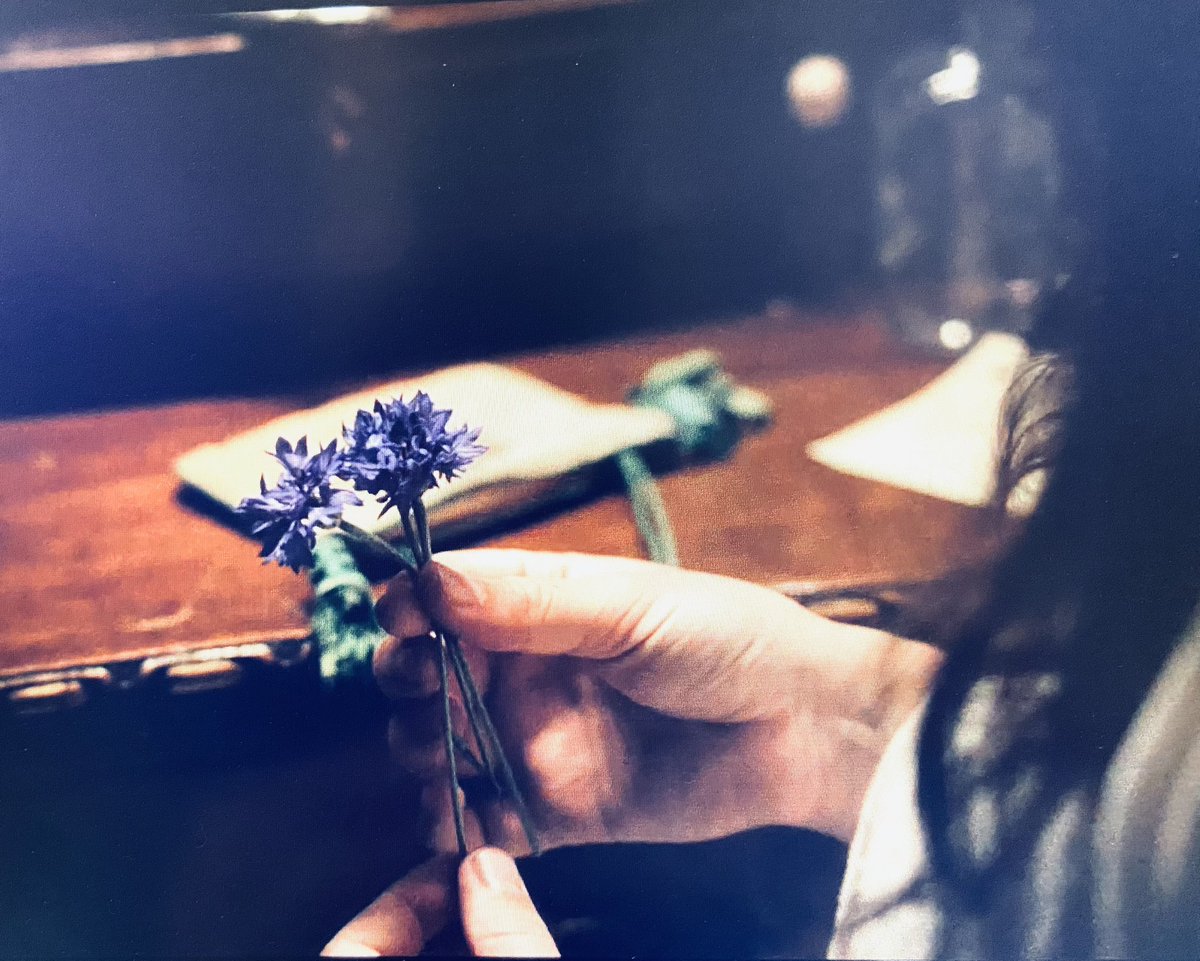 r_adreamer's tweet photo. There is always a new way to bring some #HeyrickPark #cornflowers into my day… #TuesdayBlue #ForLuck #Heybourne 
“Just a wish, a loving thought
With all fond remembrance fraught.”
Vintage postcard/bookmark 💙 https://t.co/i0BaRJl8jN