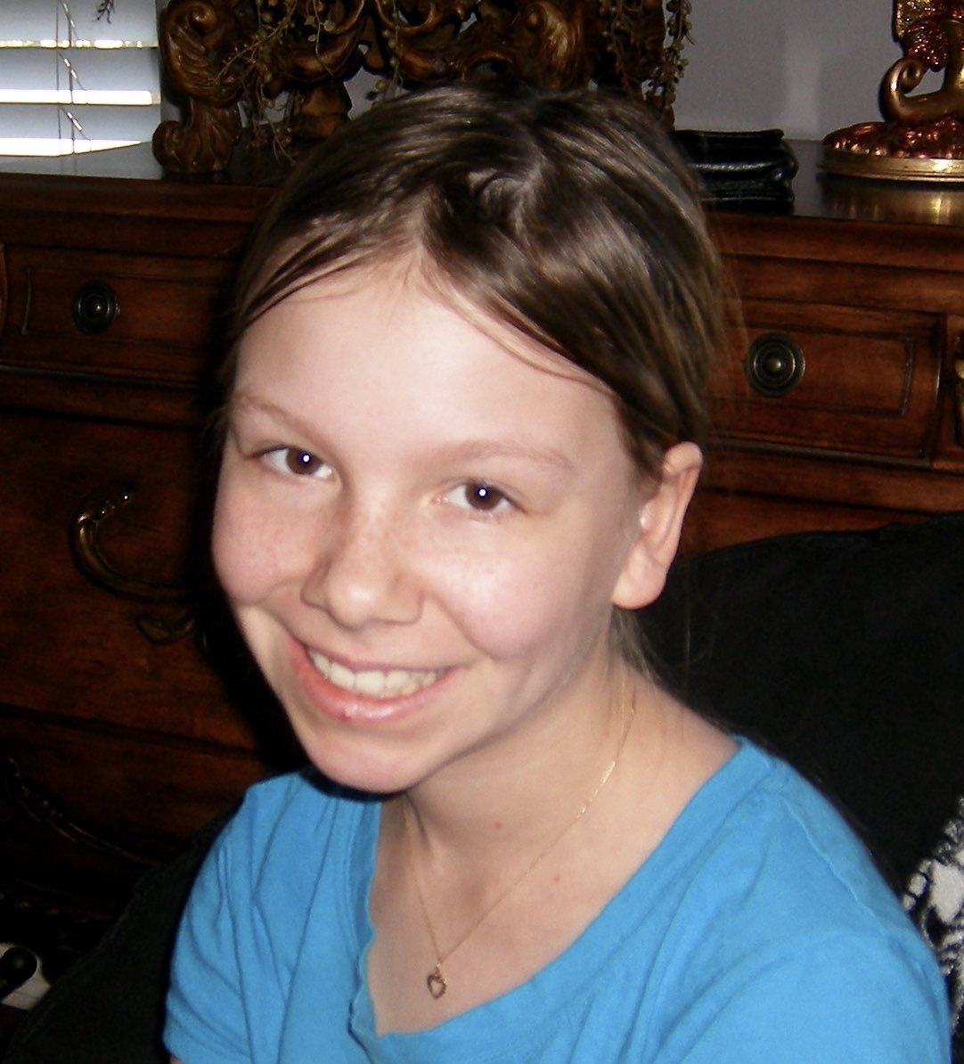 One of the most devastating moments was when my 13 year old Daughter said: “Dad, I can’t write my name anymore.”  #BrainCancer took away her motor skills &amp; eventually, my Ashley was no longer able to speak, swallow, eat or move her limbs by herself. 💔 If you have a healthy