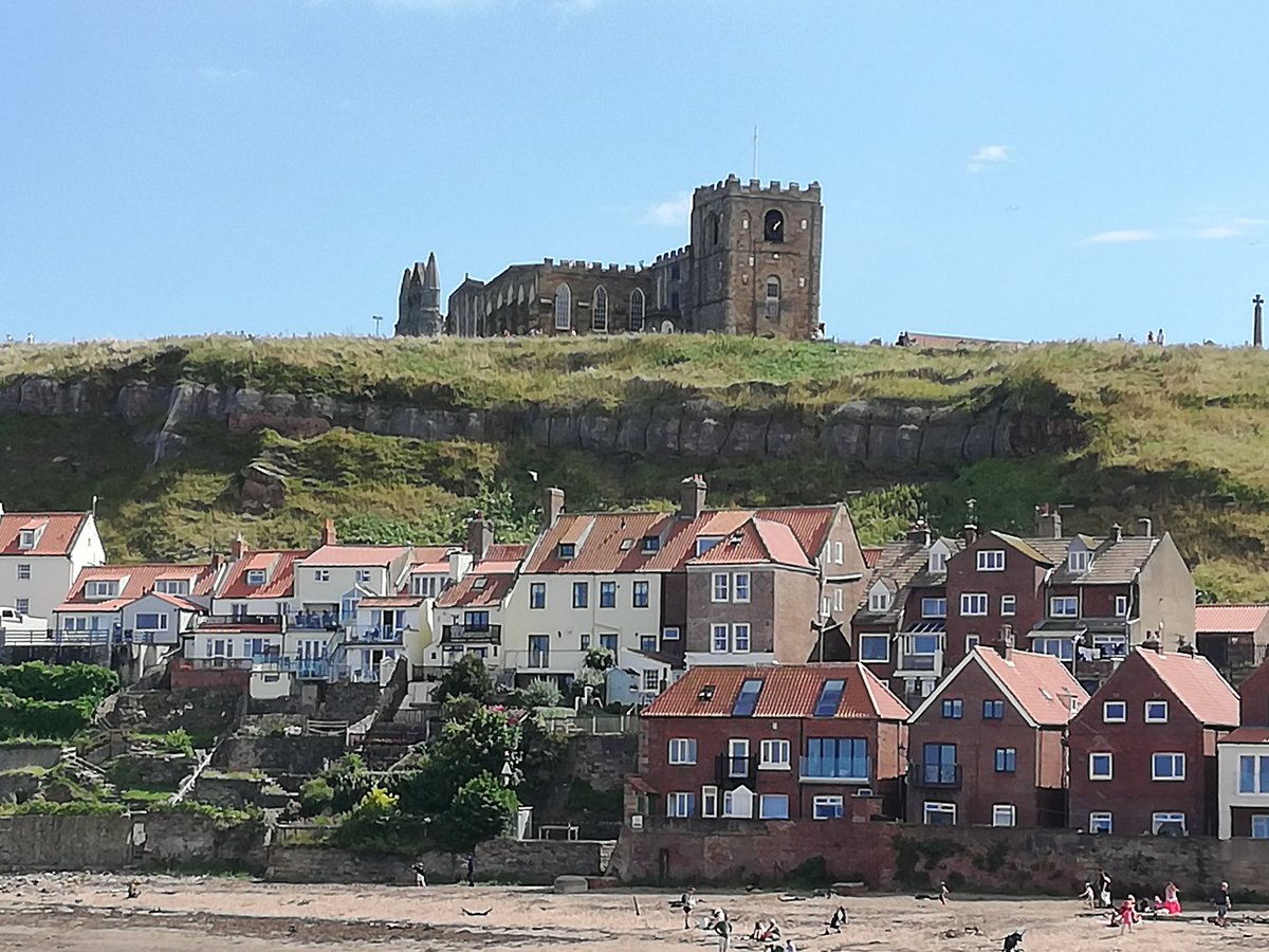 You really can't beat a walk around whitby 🥰 xxx recharge the batteries.