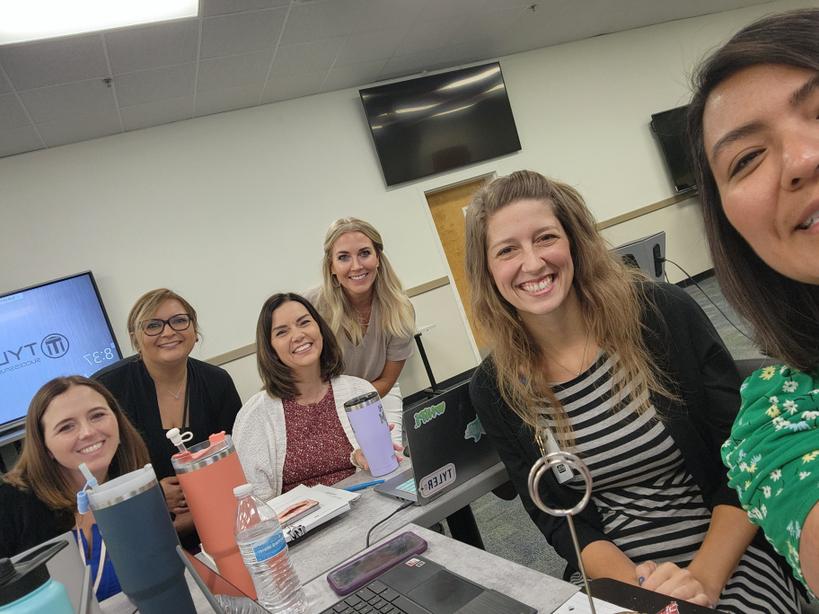 Here we go again! Day 2 - Literary Leopards going strong! #Engage2Learn <a href="/engage_learning/">engage2learn</a>