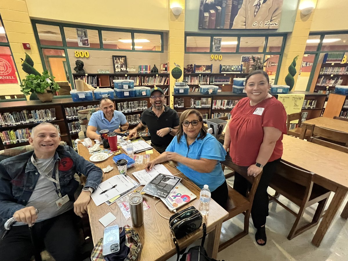 The Foreign Languages team acquiring new skills and strategies to deliver engaging lessons to help students learn languages other than English with Claudia Rodriguez and LOTE, LOTE, LOTEria! <a href="/bil_misd/">Bilingual/ESL/ForLang Dept-MISD</a> <a href="/ms_crodriguez/">Claudia Rodriguez</a> <a href="/fperezTCM/">Fernando Perez</a> <a href="/McAllenISD/">McAllen ISD</a>