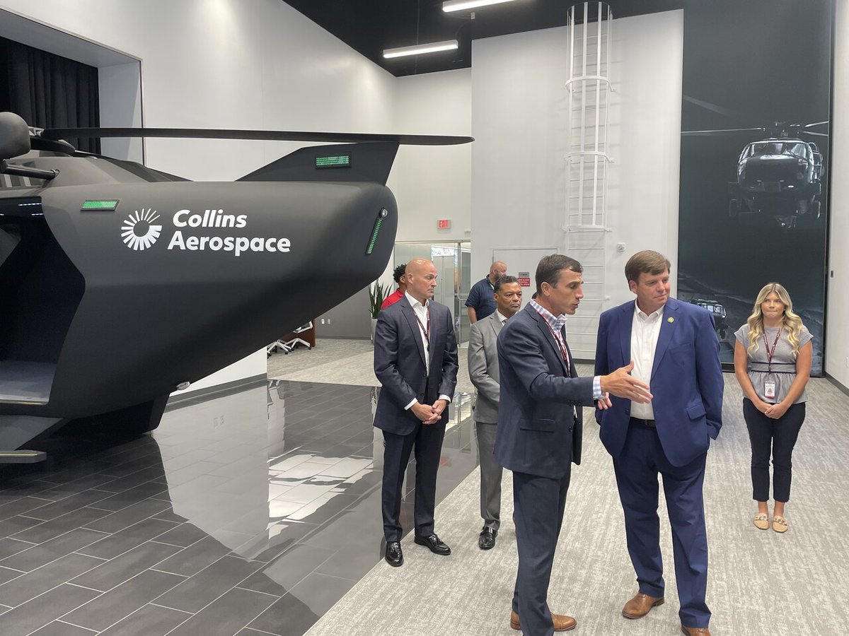 This week, our Huntsville facility welcomed Rep. Dale Strong and the opportunity to discuss Future Vertical Lift and our work with PEO Aviation. #AlphaBravoCollins