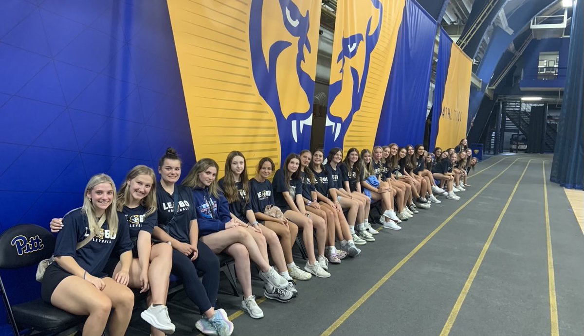 LeboAthletics's tweet photo. Girls Volleyball taking in a Pitt VB practice!!  Great experience!  Have fun and Go LEBO!! https://t.co/4wsi24CFqd