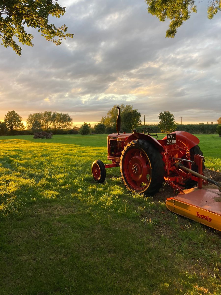 Gratuitous ‘Ruby in the Setting Sun’ shot for #TractorTuesday