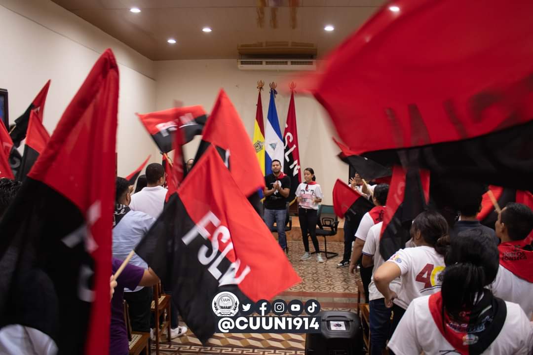 cuununan's tweet photo. El centenario Movimiento Estudiantil CUUN UNAN-León, realizó conversatorio sobre el orgullo sandinistas universitarios 
“Juventud en amor a Nicaragua”.

#CUUN1914
#FSLNHeroismoVictorioso https://t.co/JZJHUeyjE5