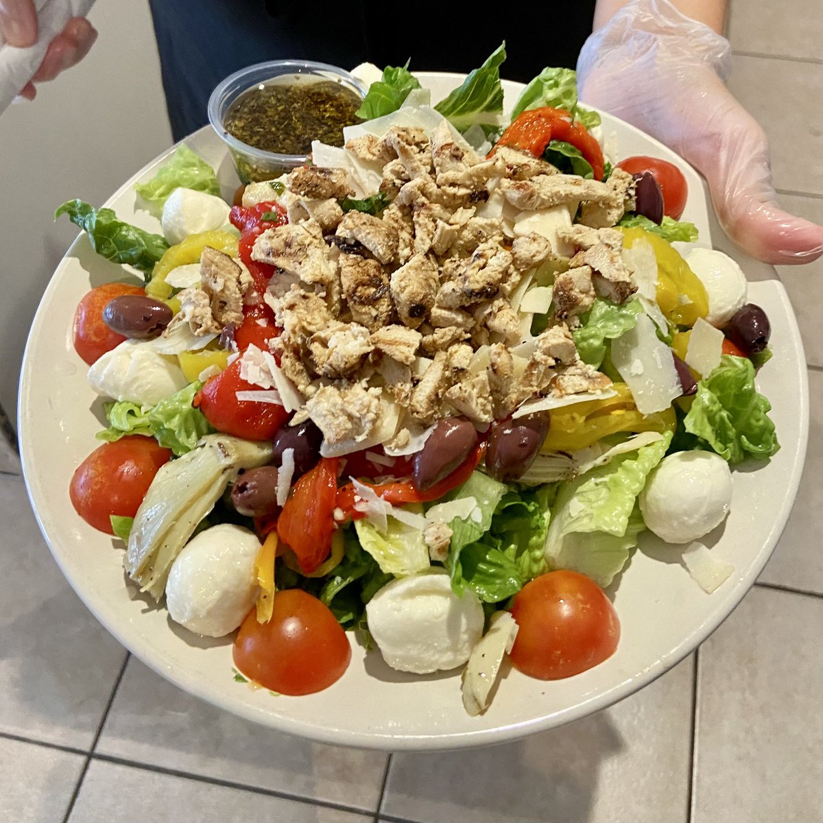 PiccoloMarketFL's tweet photo. Create your own salad today 
☎️ 941-923-2202

6518 Gateway ave. Sarasota
https://t.co/42SBgJazIi
https://t.co/UqPGrCn504
https://t.co/4kt5DZ0jp0
#PiccoloMarket #PiccoloMarketFL #PiccoloMarketAndDeli #PiccoloMarketSarasota #Sarasota #florida #srq #gulfgate #gulfgatevillage https://t.co/0GqUm8oPw0