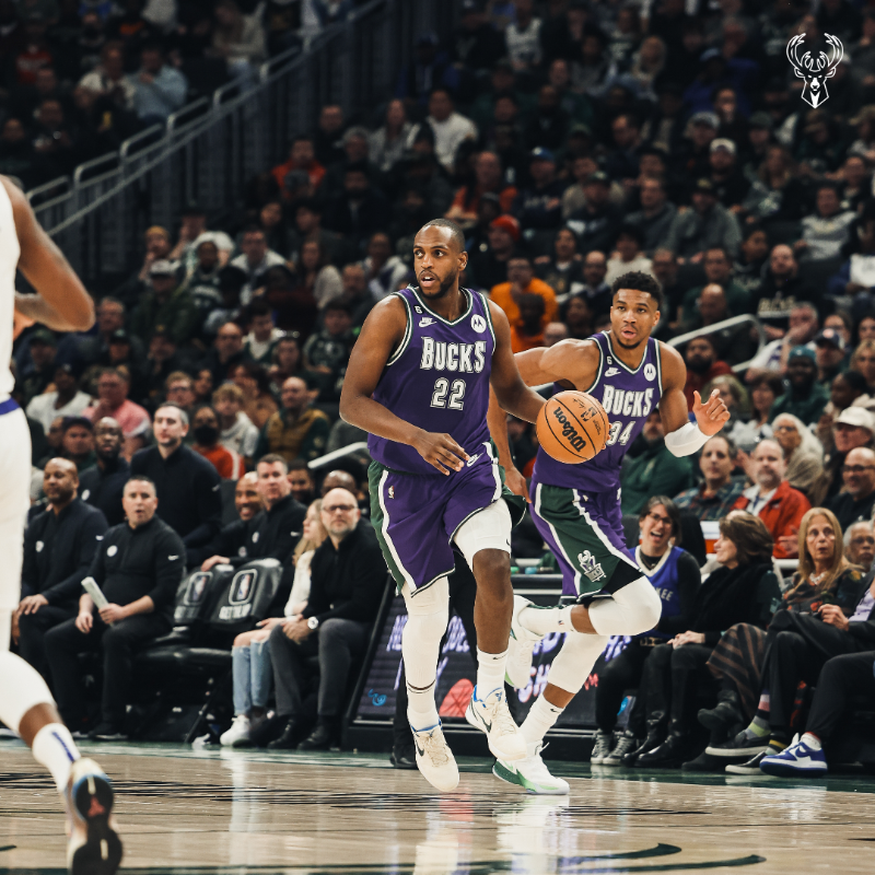 Bucks's tweet photo. Khris' 22-23 Season In Photos 📸

#BucksPlayerWeek | @khris22m
