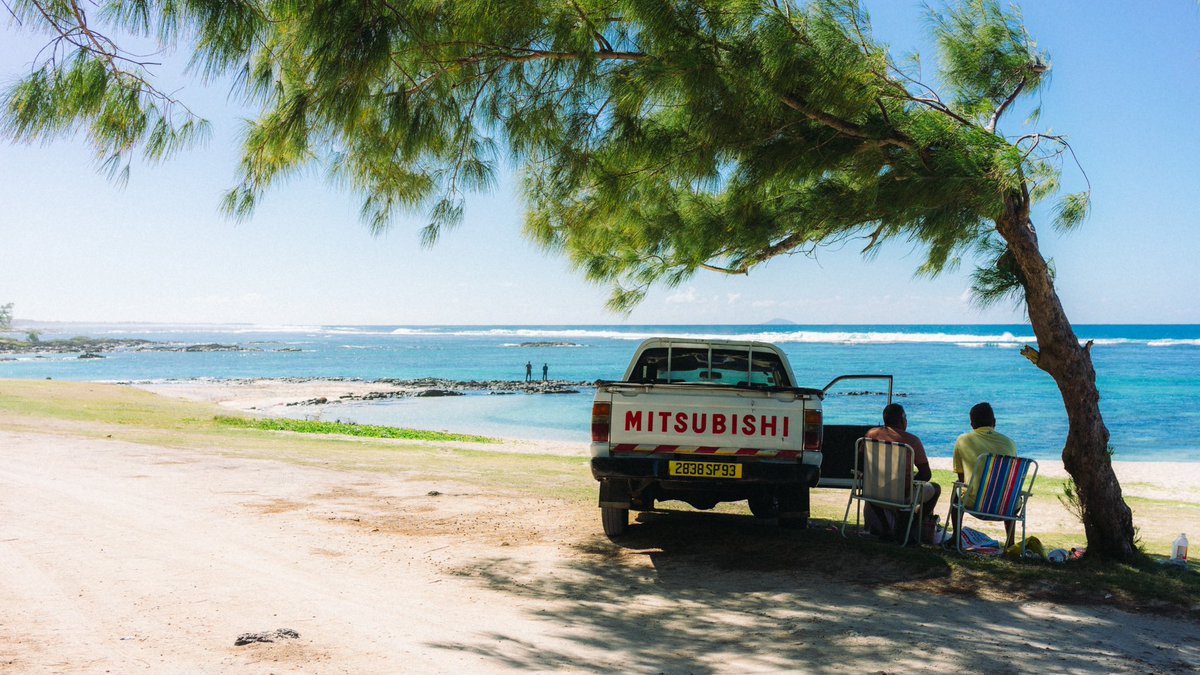 contentbyemile's tweet photo. Snaps from the east of Mauritius #travelphotography #35mm28 https://t.co/3LYHcd9L71
