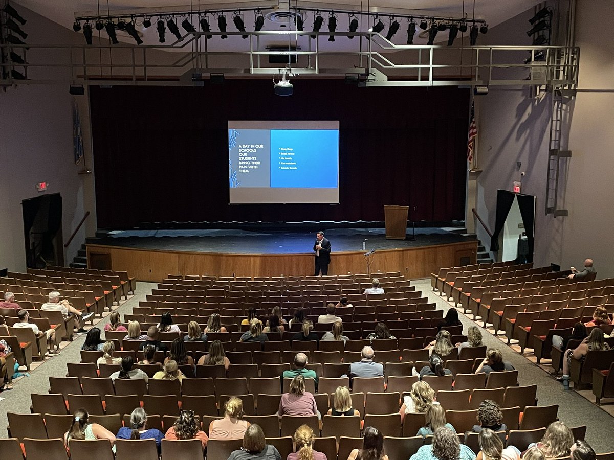 Nick Gottlob tweet media