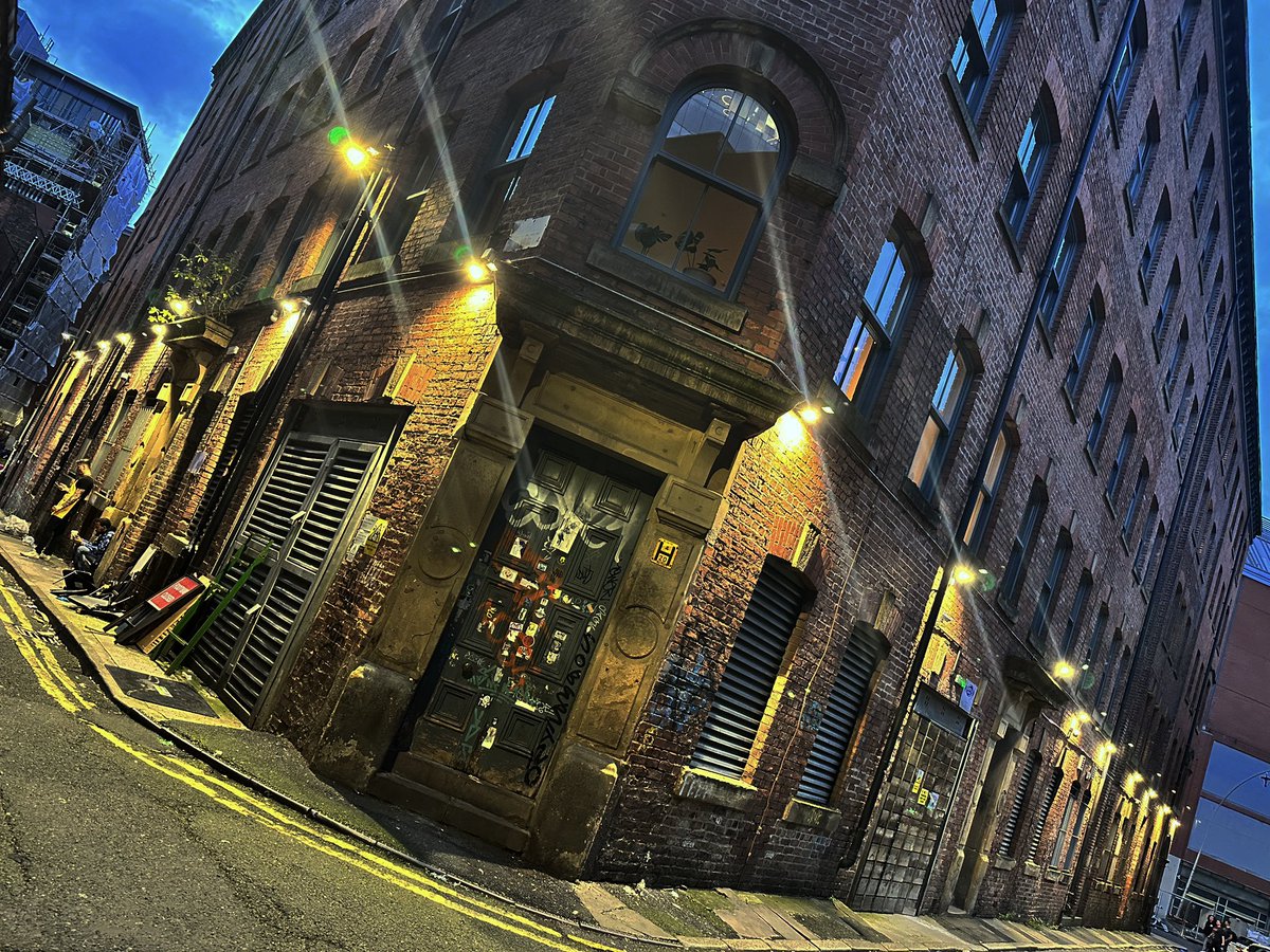 .#grandcentral #manchester #northernquarter @McrFinest @ProperMCR  @NQManchester #mrthomasschophouse