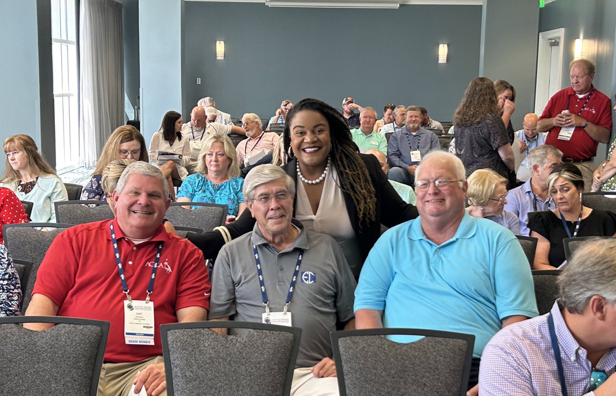 ElmoreComm's tweet photo. Elmore County Commissioners participating in the @AlabamaCounties Self Insurance Fund Membership meeting at the ACCA Annual Conference #67onevoice #2023CountyOdyssey https://t.co/OjwsHF9rZ9