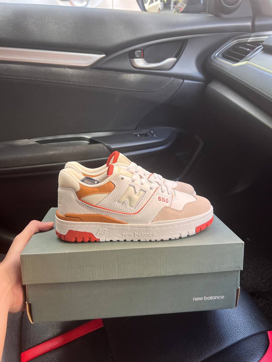 streetitems's tweet photo. Lineup new balance 550 https://t.co/unUtWNGjVi