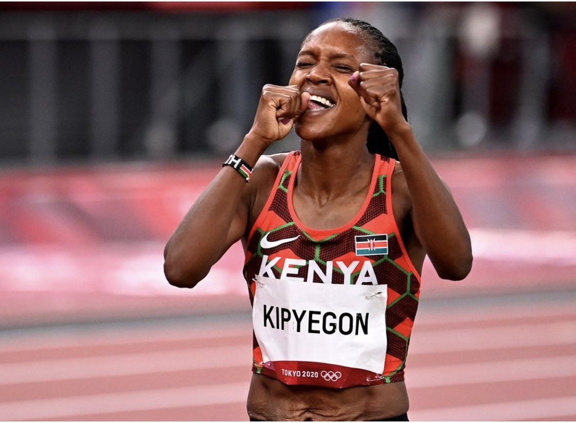 Yes 
#Faith Kipyegon congratulations 👏
#Kenya hoyeee
