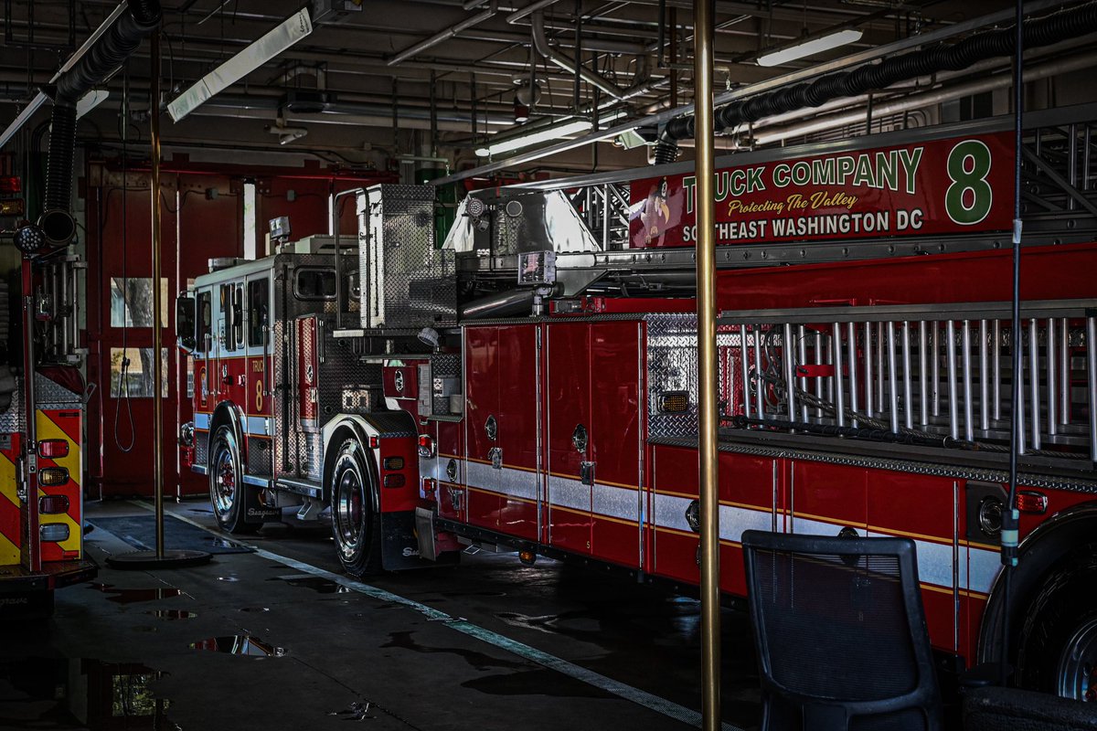 11truckdriver's tweet image. Pride from DCFD Truck Co 8 ‘the valley’ caught the truck driver in the middle of doing his thing to make his apparatus look sharp.