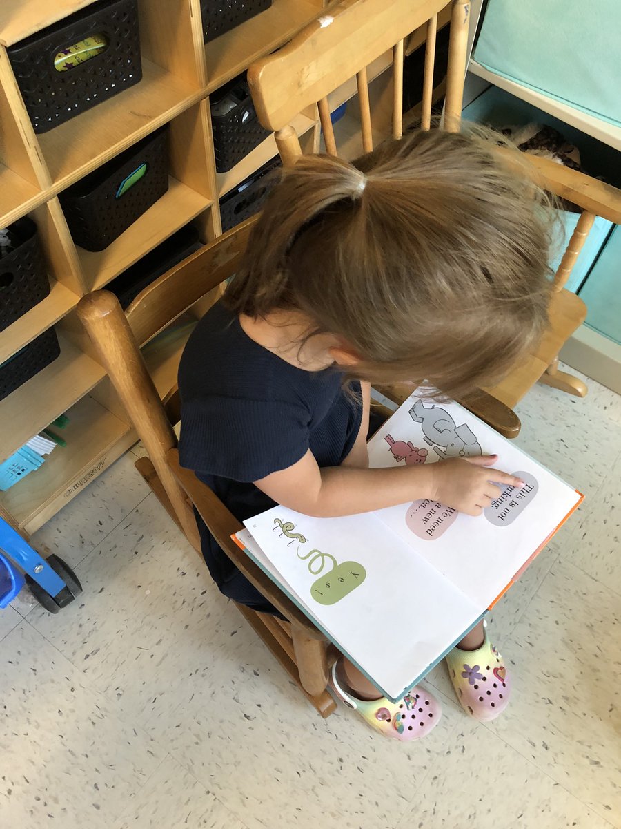 kerridmanning's tweet photo. Kindergarten is learning about the parts of a book, tracking print, and identifying the characters in a story in the reading center. #EveryChildReads #CCESColts @dr_cheatham @mremoryrawlings @FultonZone7 @CrabappleColts #FultonCoSchools https://t.co/majm9pQT6Y