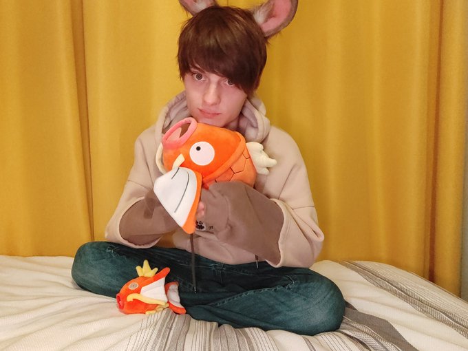 Magikarp deserves move love :3 https://t.co/7DtOY5CxoM