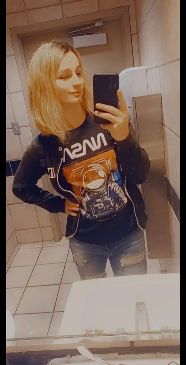 ThegreenPenny's tweet photo. #pride #alternativegirl #transgenderwoman #sheherhers #mtf #mtftransgender #female #alternativegirl #altgirl #transgender #transtok #nonbinary #genderqueer #lgbtqiaplus #LGBTQ #maletofemale #boytogirl #transgamer #gamergirl #gamer #streamer #twitch #twitchstreamer #Twitter https://t.co/QKU69xSZ7O