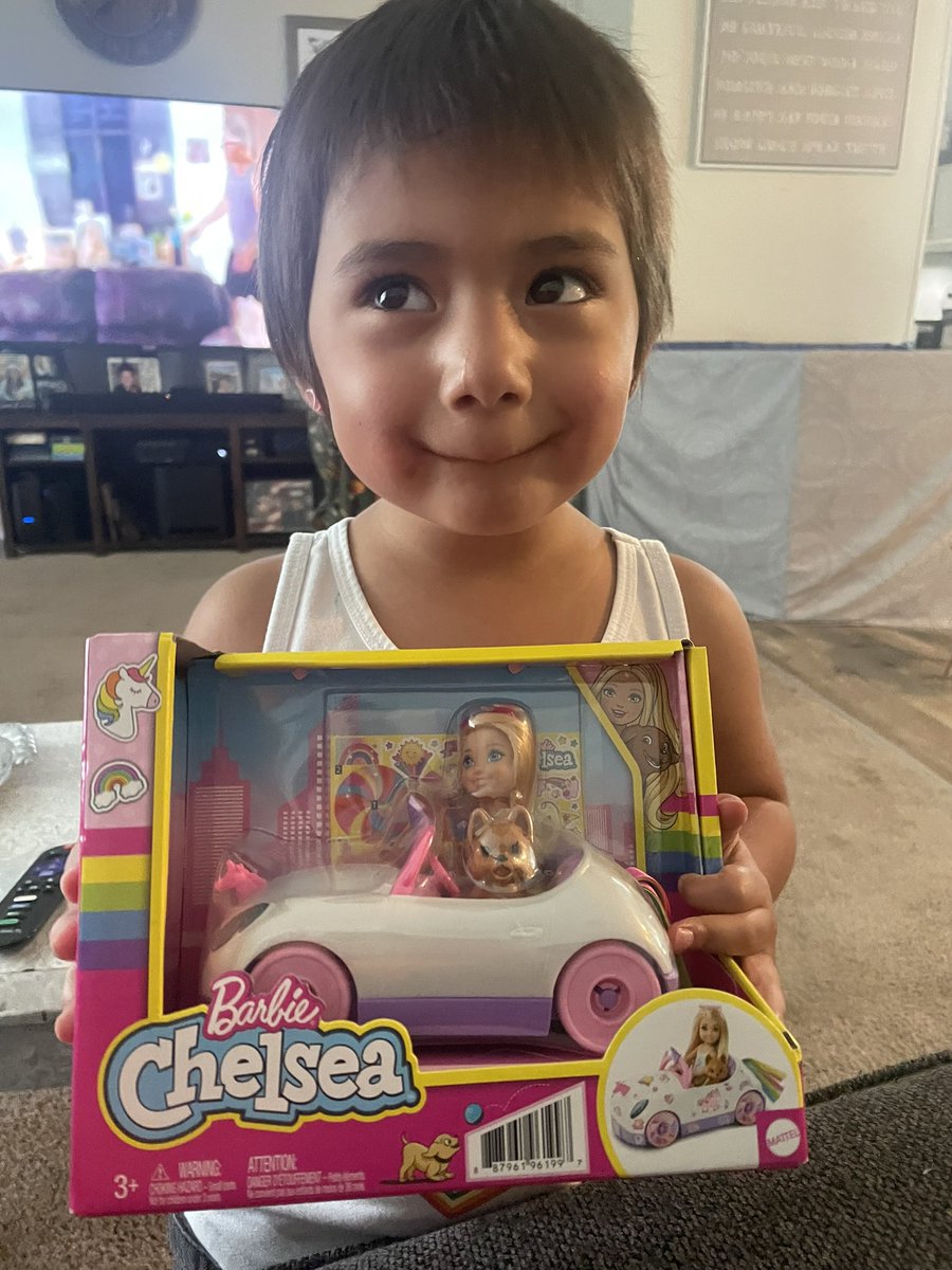 api1264's tweet photo. @ChelseaLaden went to the store and she had to get this cause she swore up and down it was you. Her words “Look it’s Chelsea from @ProjectFearYT.” https://t.co/avEORM5UfM