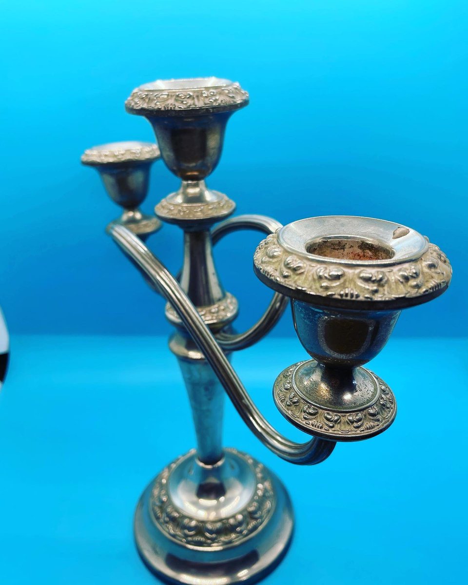 HTNantiques's tweet image. Newly added! #vintage #silverplated #candelabra

etsy.me/36dDTBZ 

happinessthroughnostalgia.com

#MHHSBD #vintage #etsy #EtsySeller #EtsySocial #etsyfinds  #etsygifts #etsyshop #etsylovers #etsystore #etsybot #UKetsyRT #ListMyEtsy