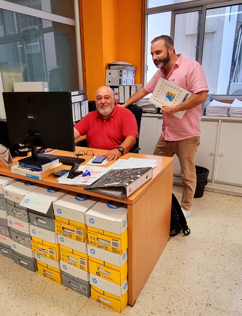 aeleyca's tweet photo. Cerrando los últimos flecos del último proyecto que anunciaremos en breve 💪🏼👍🏼

Muy atento a las próximas publicaciones 👀 

#Aeleyca #Arenales #TomasMorales #LeonYCastillo #LuisDoresteSilva #ZonaCentro #ZonaComercialCentro #ZonaComercialCentro https://t.co/KSh9LLyWh3