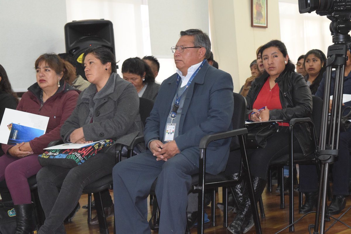 DdeLpz's tweet photo. DDE_LPZ PARTICIPÓ DEL LANZAMIENTO DEL IX ENCUENTRO PLURINACIONAL EDUCA INNOVA 2023
La Dirección Departamental de Educación La Paz, participo hoy del acto del lanzamiento del “IX Encuentro de Maestras y Maestros Educa Innova 2023”, https://t.co/LDa9Q69Cxq