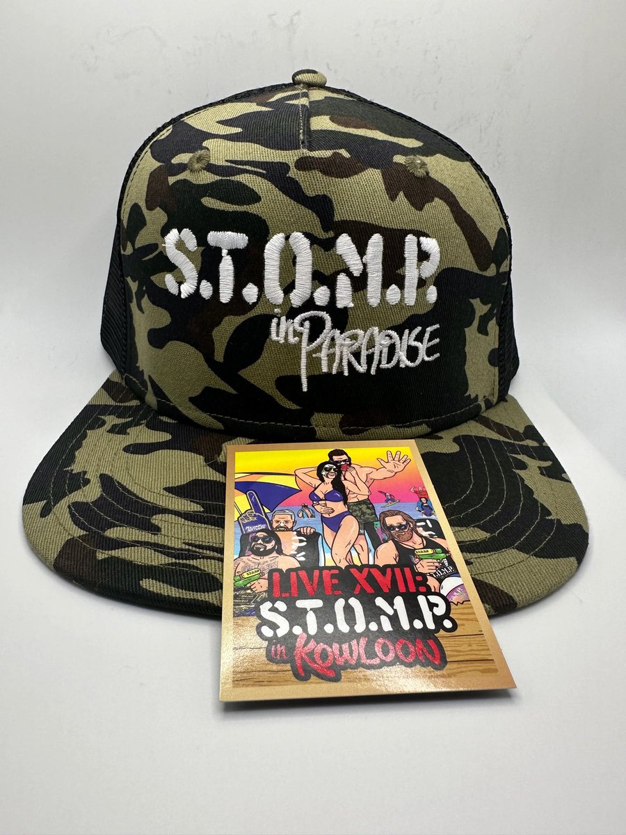 MajorWFPod's tweet photo. So many new items over at https://t.co/RbYK9OpnZs!
The @TheJoeShoes Major Bendies are selling like crazy.
There’s #Live17 merch.
Extreme #MajorBendies Series 1 are shipping, now.
#FWFLive4 cards are also available.
That’s not even all of it!
#ScratchThatFigureItch https://t.co/VhoZ5QLlt1