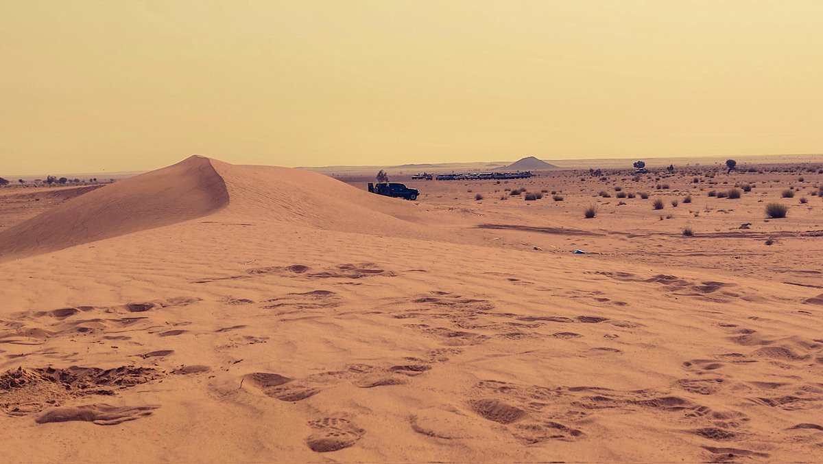 AbdollahAgMoham's tweet photo. #Photographe_Nomade #Sahel #Mali #Azawad #Algérie #Mauritanie #Travail #Photo_Video
#Afrique #Aventure vie de Nomade touareg photo Archive sur une mission en 2022 au Sahara Tenere cercle de Tessalit région de Kidal https://t.co/w6u53FbyD6