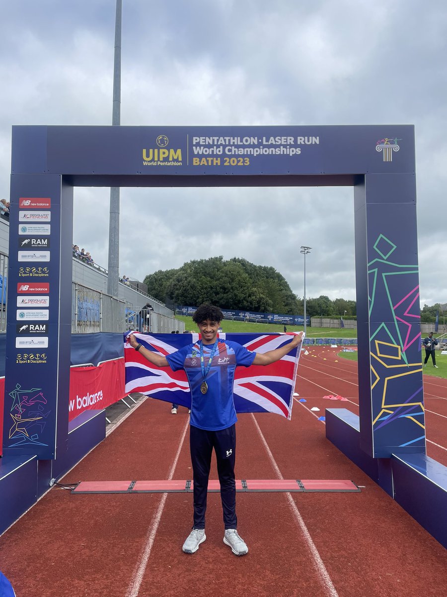 Chloe Gallagher tweet media