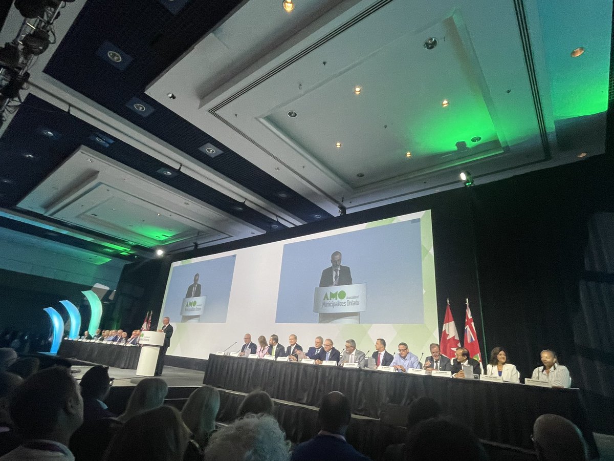 Alexandra Blair Hoene tweet media