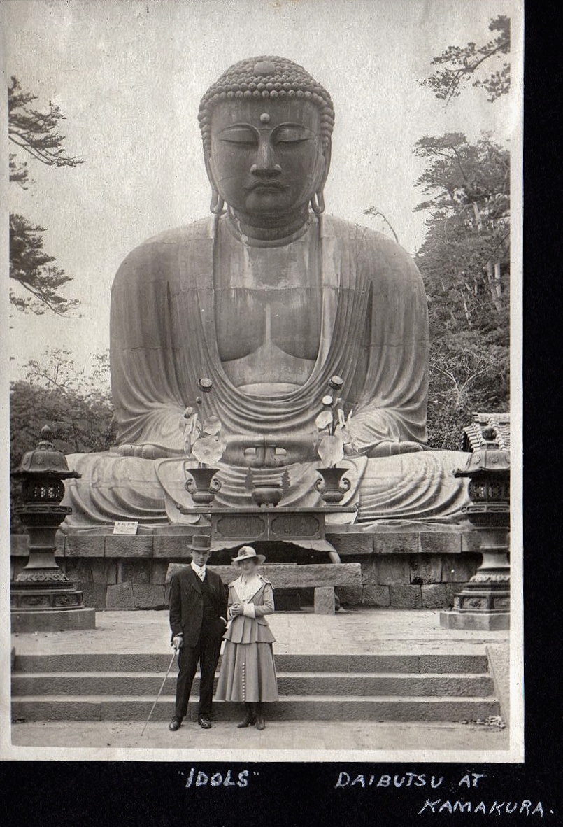 AsianTeaTime's tweet image. 📿The story of the Great Buddha of Kamakura is both fascinating and heartwarming. The iconic bronze statue has a history that spans centuries, filled with adventure, disaster, and resilience.
The Great Buddha was cast in 1252 during the Kamakura period, a time of great cultural…