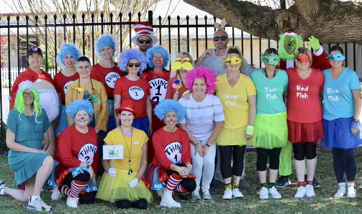dizdarm's tweet image. Bowraville Central School celebrated Book Week with a parade in the main street of town followed by some dancing &amp;amp; morning tea with parents. The staff were decked out as Dr Suess characters &amp;amp; had just as much fun dressing up as the kids! #BookWeek