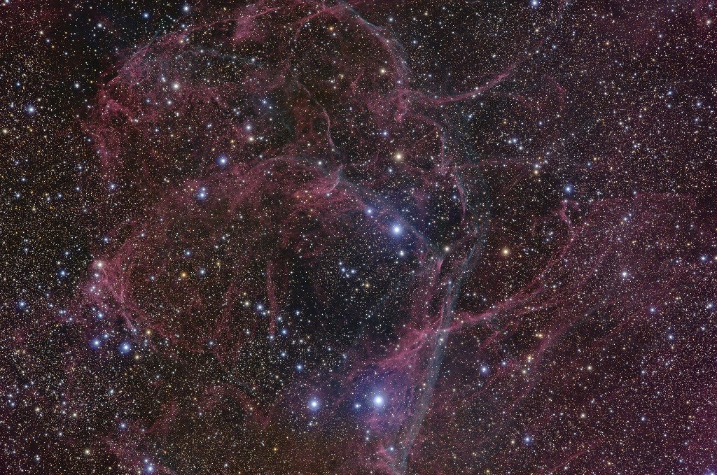 StarryNiteTales's tweet photo. Vela Supernova Remnant
Image Credit &amp; Copyright: CEDIC Team - Processing: Wolfgang Leitner https://t.co/7cJWWgGrMG