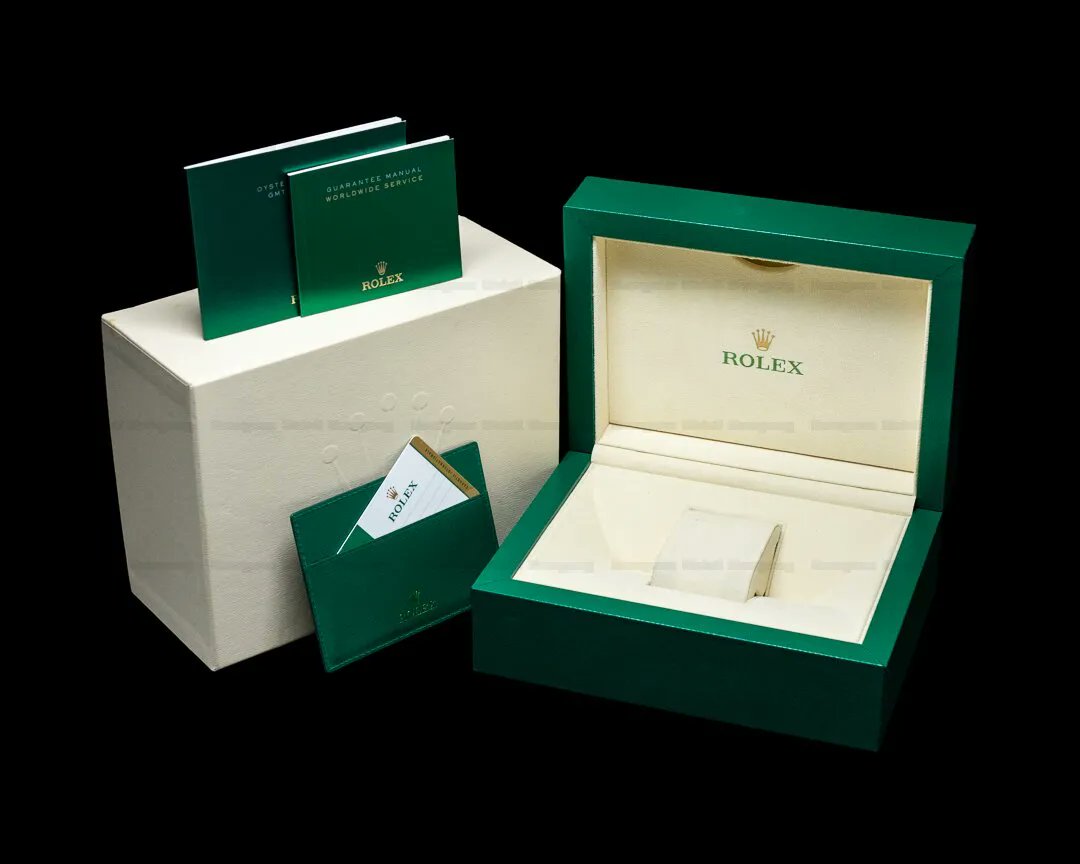 EuropeanWatchCo's tweet image. Rolex GMT Master II 116719 Ceramic "Pepsi" 18k Black Dial. bit.ly/45AGaAK 

#Rolex
#GMTMasterII                                                                      
#Horology
#Rolex116719